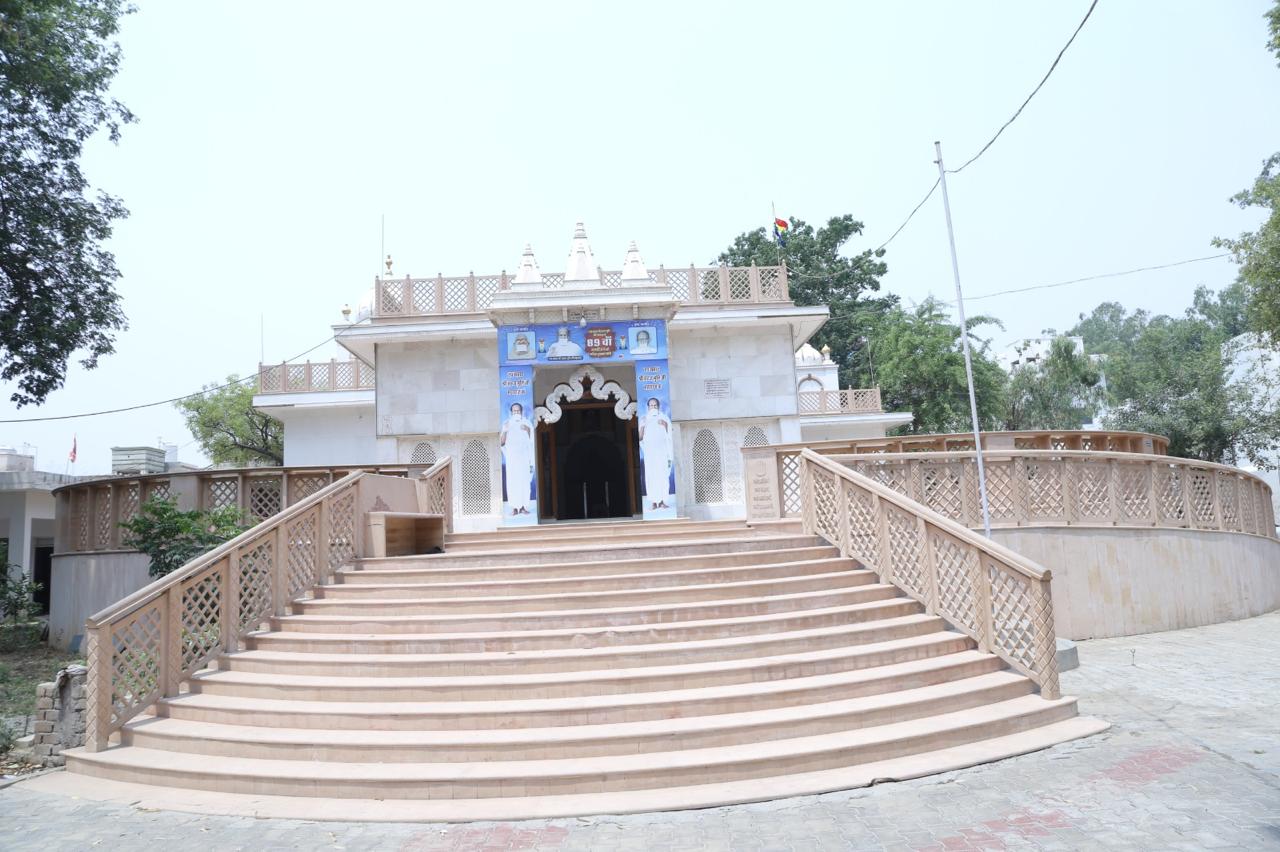 Gallery Image 2